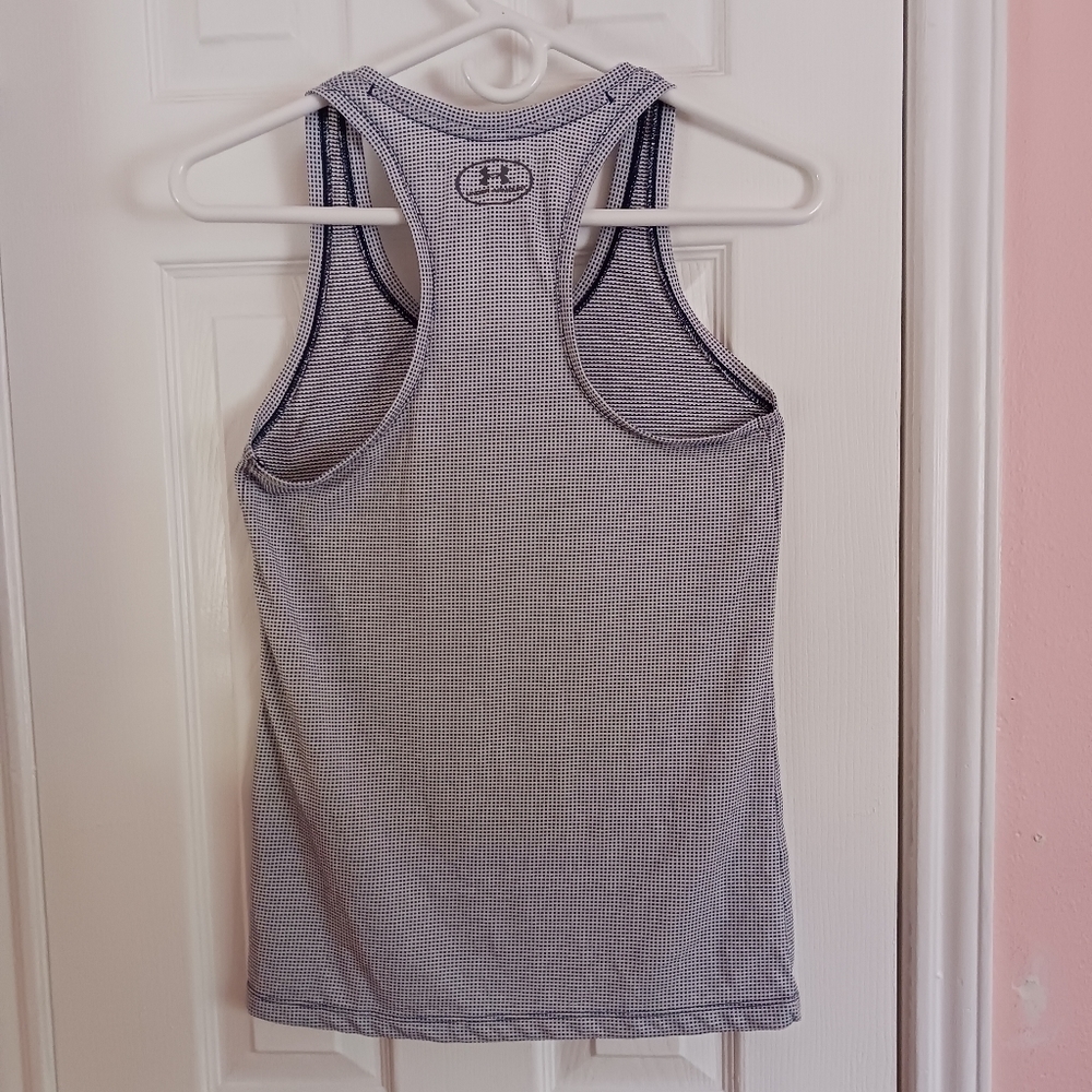 UNDER ARMOUR RACER BACK TOP - Picture 3 of 3